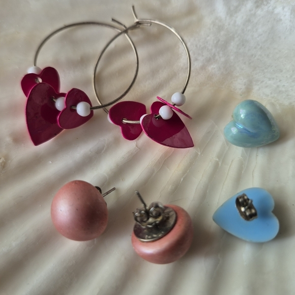 Pink Heart Hoop Earrings - Picture 4 of 4